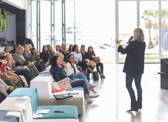 Fotografía de eventos corporativos: cómo conseguir imágenes premium para tu empresa
