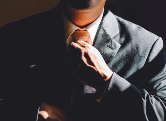 What to wear for a Corporate Headshot session?